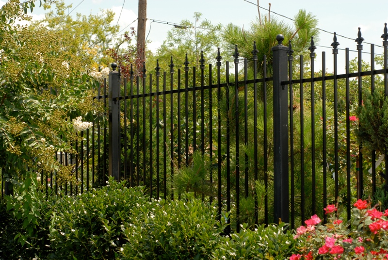 Kodiak Iron - Galvanized Iron Fence Panel - Regal